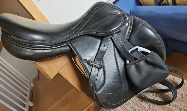 Amerigo Vega Springsattel, Amerigo  Vega, Inge Willmann, Jumping Saddle, Nufringen