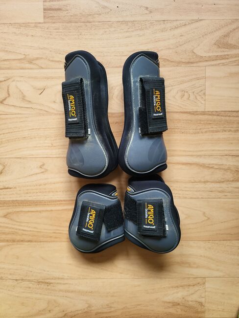 Amigo Hartschalengamschen, Amigo , Lilly Schönberg , Tendon Boots, Berlin 