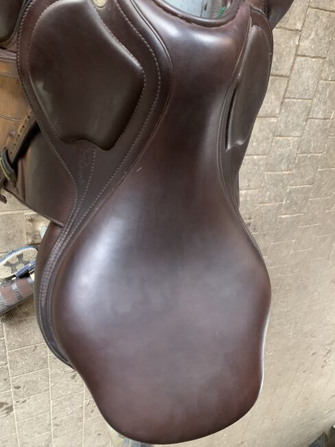 Animo Pinerolo Springsattel, Amerigo Pinerolo, Birgit Strohmaier, Jumping Saddle, Herrenberg, Image 4