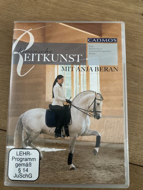 Anja Beran, Klassische Reitkunst, Cadmos Verlag , Imke Bruns , DVD & Blu-ray, Niederwerbig 