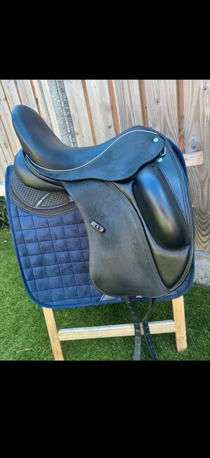 Custom Wolfgang Solo II, Custom  Wolfgang Solo II, NG Zadels (NG Zadels ), Dressage Saddle, Almere