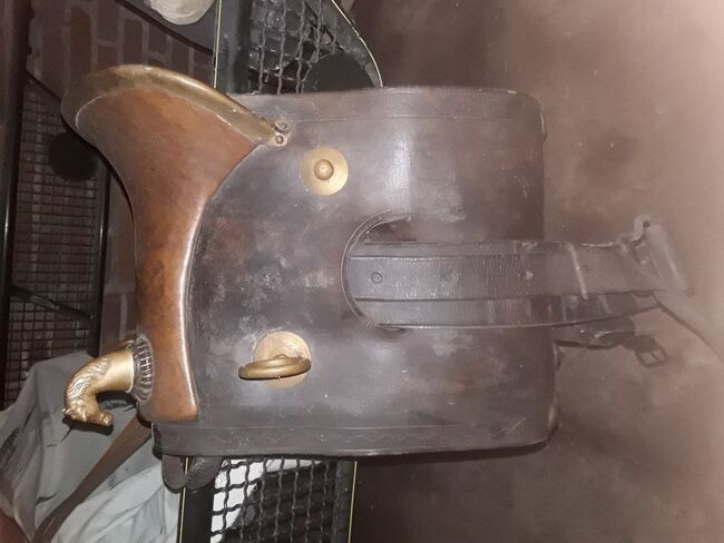 Antiker gut erhaltener Kutschsattel aus Kriegszeiten, Kutschsattel aus Kriegszeiten , XYZ, Other, Groß Wittensee, Image 4