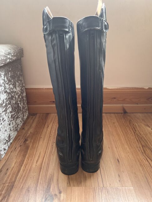 Ariat woman’s heritage contour long riding boots, Ariat  Heritage Contour long boots , Kirsty, Riding Boots, Gourock , Image 2