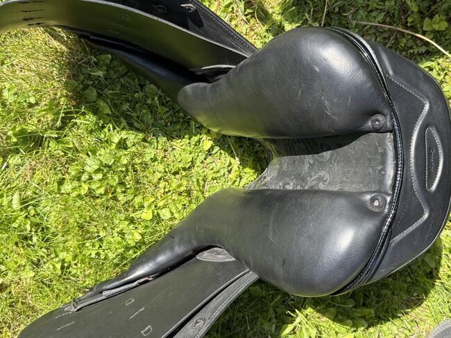 Neuwertiger Prestige D2 SC Dressursattel 16“ Sitz, Prestige D2 SC, Sandra Stock, Dressage Saddle, Düsseldorf, Image 5