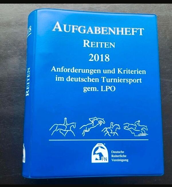 Aufgabenheft Reiten von 2018, Susanna Scheuermeyer, Bücher, München