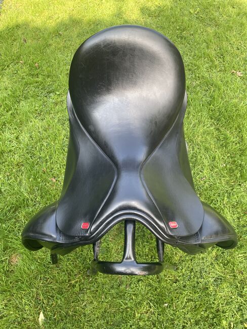 AVA Formerly ASS Dressage Saddle 17.5” Seat XW Fitting Black Flair Panels, AVA - formerly All Saddle Solutions ASS Dressage saddle, Emma Jennings , Dressursattel, Ellesmere , Abbildung 3