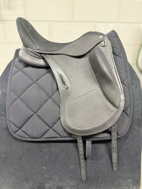 Aviar rook 2.0 NEW, Aviar Rook 2.0, Cambridge, Dressage Saddle, Rotterdam, Image 2