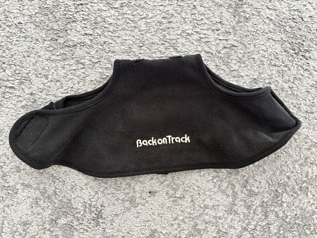 BACK ON TRACK Genickschoner Größe M/L Full, Back on Track, Stefanie, Sonstiges, Dinslaken