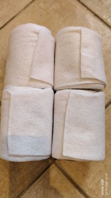 Bandagen und Bandagierunterlagen Set 4x weiß WArmblut, Katja Presch, Bandagen & Unterlagen, Sankt Koloman, Abbildung 3