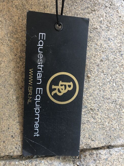 Bandagen pink, Julia , Bandagen & Unterlagen, Renfrizhausen , Abbildung 3