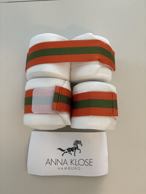 Anna Klose Bandagen, Anna Klose , Frederikke Muehlbauer, Ochraniacze, München