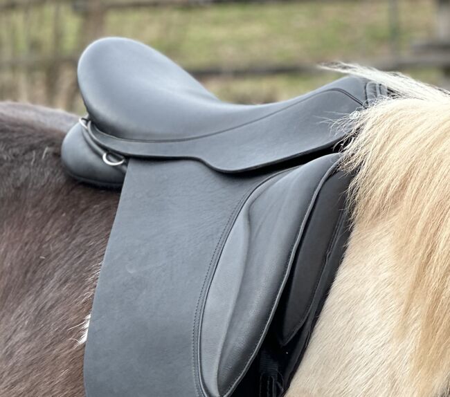 Extra kurzer Islandpferdesattel 40 cm 17“ KW 34 Probeversand — Isländer Islandsattel Töltsattel, Jeremy Rudge G5 mit Ponybaum, Ariane (MEIN LIEBESTER SATTEL), Siodła islandzkie, Pressig