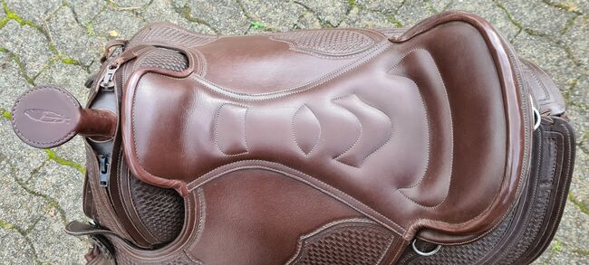 Barefoot Arizona Nut, Sitzgröße 2, Barefoot  Arizona Nut, Britta Steckelbach , Western Saddle, Wagenfeld, Image 4