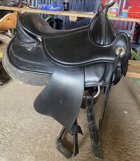 Barefoot Arizona Sattel, Barefoot Arizona , Elisa Gerten , Treeless Saddle, Spangdahlem , Image 3