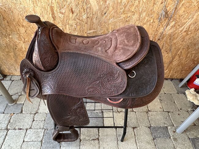 Baumloser Westernsattel Barefoot Arizona VPS – Grösse 2 (Braun) komplett mit Fendern & Bügeln, Barefoot Arizona, Dominic, Western Saddle, Kleinlützel