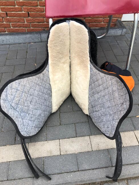 Barefoot Barrydale, Barefoot  Barrydale , Julia, Baumloser Sattel, Neustadt am Rübenberge, Abbildung 6