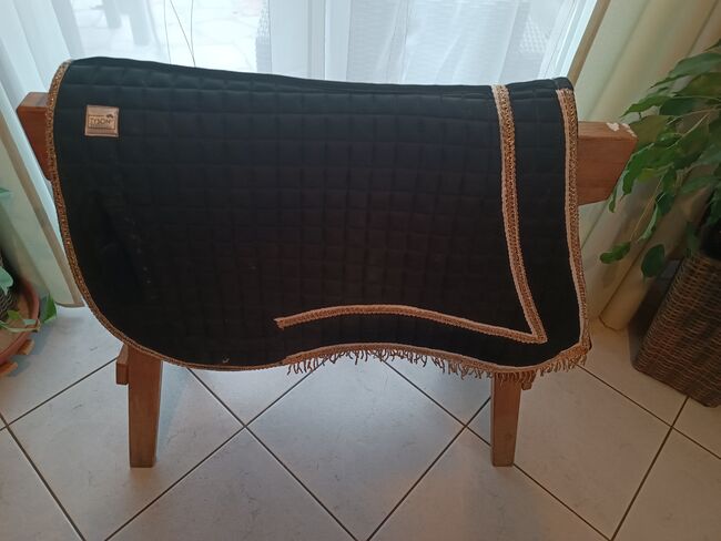 Barock Satteldecke Schabracke, Natascha , Siodło barokowe, Fort-Louis