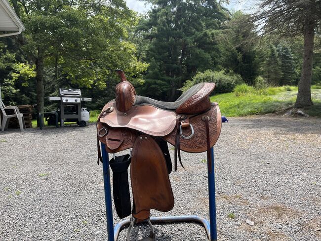 Barrel saddle, Tough1, Belinda Wildes , Western Saddle, Wapwallopen