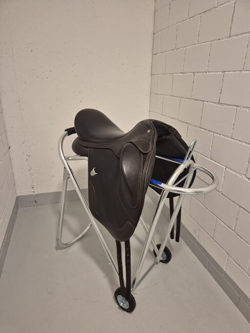 Bates Artiste Gr. 1 braun Dressursattel 17/17.5", Bates Artiste, Anne-Catherine, Dressage Saddle, Ottenbach