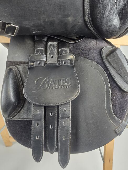 Bates Caprilli Springsattel schwarz 17,5, Bates   Caprilli, S.F., Jumping Saddle, Kaarßen, Image 4