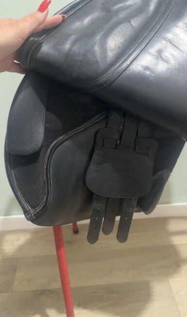 Bates Caprilli with Cair.  Adjustable gullet, Bates Caprilli, Tato, Other Saddle, Swindon, Image 2