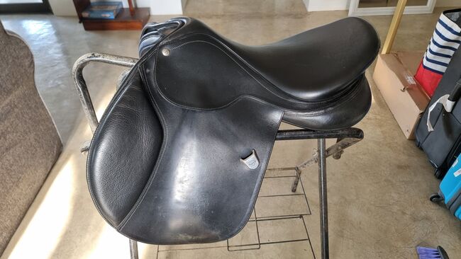 Bates cc Jumping Saddle, Bates Cc Jumping Saddle, David, Jumping Saddle, Mooi River, Image 2