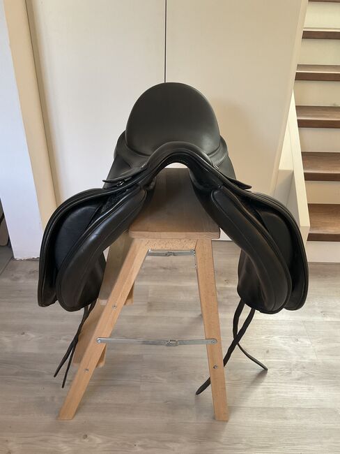 Bates Dressage Dressursattel 17“ mit Cair, Bates Dressage , Anne, Dressage Saddle, Oranienburg, Image 3