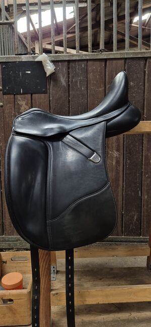 Bates Dressage Plus 17" 43cm schwarz, Bates Dressage Plus, Kiana, Dressage Saddle, Wolfsburg , Image 3