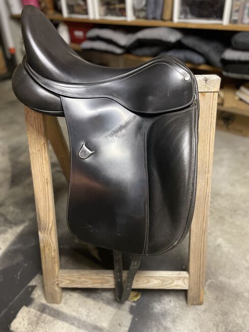 Bates Dressursattel 17,5 Zoll, Bates , Ellena, Dressage Saddle, Simonswald