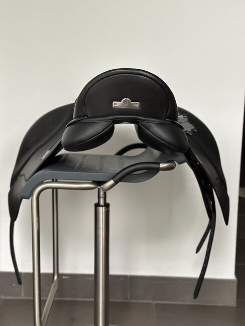 Bates Dressursattel+ / Größe 17,5“ / schwarz, Bates Dressur Sattel +, Tini, Dressage Saddle, Pilsting, Image 3
