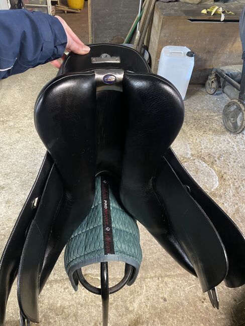 Bates GP leather saddle 17.5” black, Bates  Square Cantle GP , Evelyn Cameron, All Purpose Saddle, Tranent , Image 8
