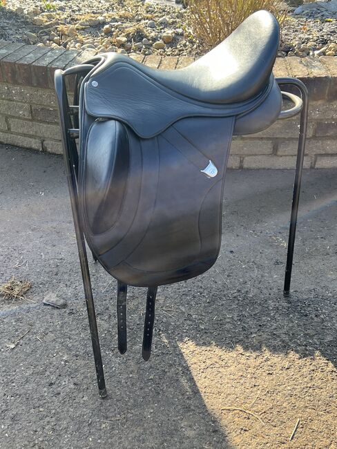 Bates innova plus size 0, Bates Innova plus , kelly cummings, Dressage Saddle, Bognor Regis