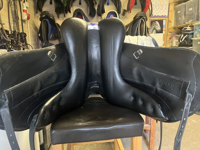 Bates innova plus size 0, Bates Innova plus , kelly cummings, Dressage Saddle, Bognor Regis, Image 3