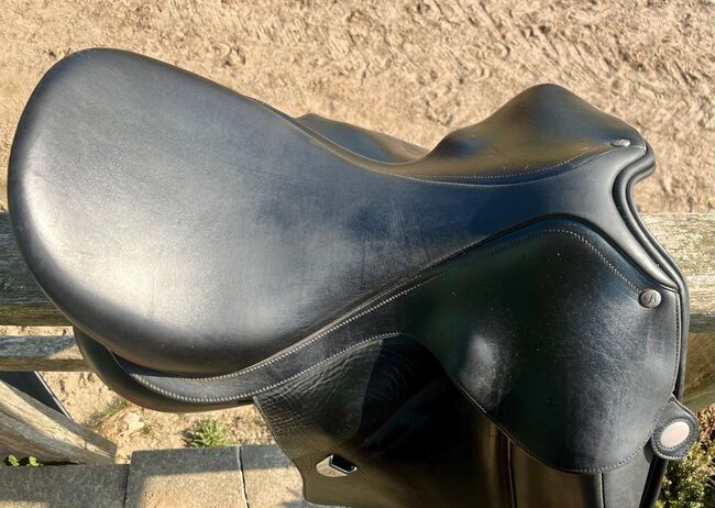 Bates Innova Sattel, Bates Innova, Jasmin , Dressage Saddle, Giekau, Image 4