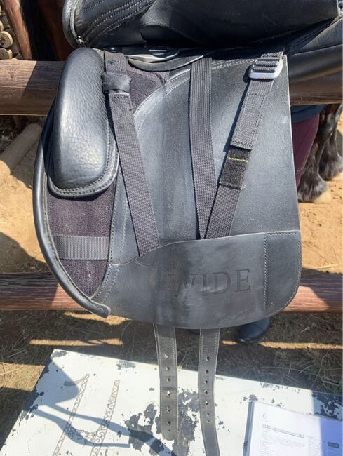 Bates Wide Dressage Hart Saddle, Bates Wide Hart Dressage saddle, Cobie, Dressage Saddle, Moreletapark , Image 3