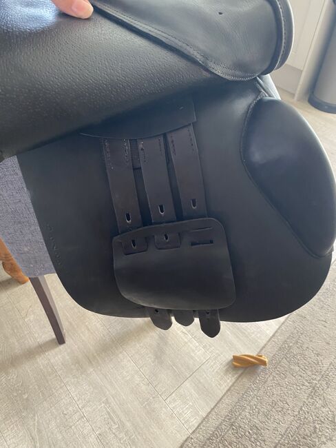Beautiful 16.5in Harry Dabbs black leather saddle, Harry Dabbs, Andrea selby, Other Saddle, Warwickshire , Image 6