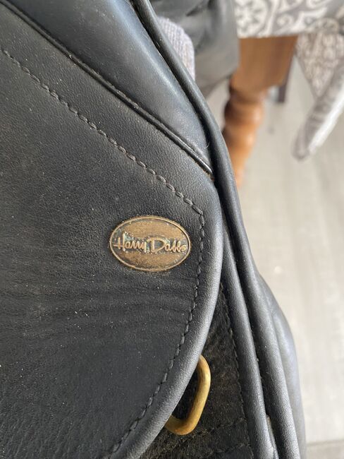 Beautiful 16.5in Harry Dabbs black leather saddle, Harry Dabbs, Andrea selby, Sonstiger Sattel, Warwickshire , Abbildung 4