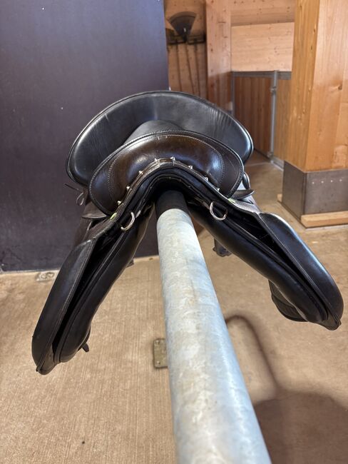 Schöner Ludomar Barock Sattel, Ludomar, Larissa, Baroque Saddle, Neunkirch, Image 2