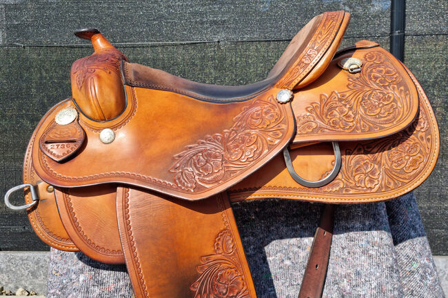 Beautiful Rocking R western saddle - 16 inch seat, Rocking R, Sare, Western Saddle, Peer, Image 2