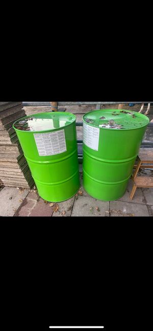Ölfässer, 2x 200 L, Klaudia, Padok, Velbert