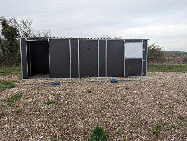 Gebrauchte Weidehütte der Firma Hippo-Tech, Hippo-Tech Gebrauchte Mobile Weidehütte, Christina Krollmann , Horse Stables, Gau-Bickelheim , Image 6