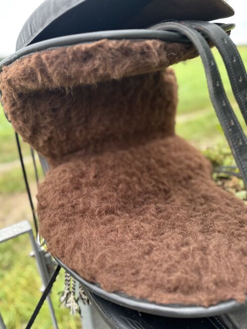 Fast NEU: Barefoot Cherokee Gr.2. Vielseitigkeitssattel, Barefoot®  Barefoot® 'Cherokee' , MM, Treeless Saddle, Schaafheim, Image 2
