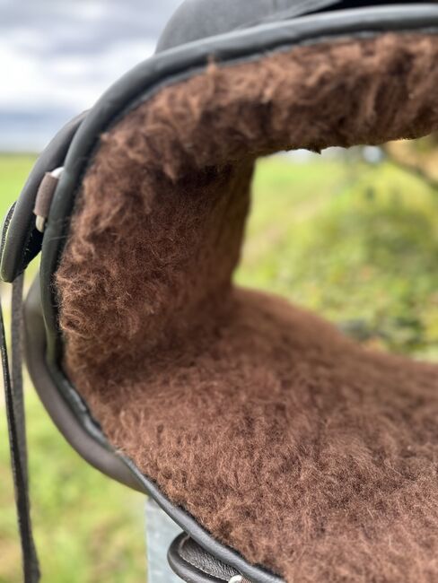 Fast NEU: Barefoot Cherokee Gr.2. Vielseitigkeitssattel, Barefoot®  Barefoot® 'Cherokee' , MM, Treeless Saddle, Schaafheim, Image 10