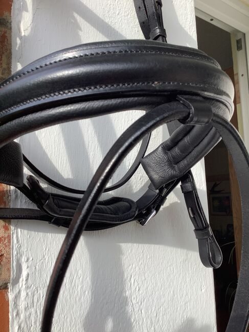 Schwarze Ledertrense NEU, B-Line, Nicole , Bridles & Headstalls, Rendsburg, Image 2