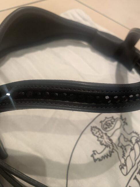 Black Snaffle Cavesson Bridle with Black Crystal Browband, Fairfax, Sara, Ogłowia, Great Missenden , Image 3