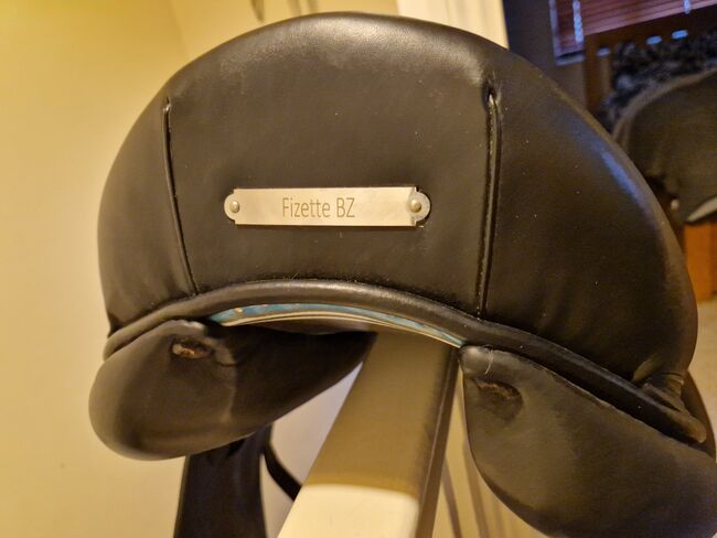 Black Voltaire Adelaide dressage saddle, Voltaire  Adelaide , Annie, Dressursattel, Chippenham , Abbildung 6