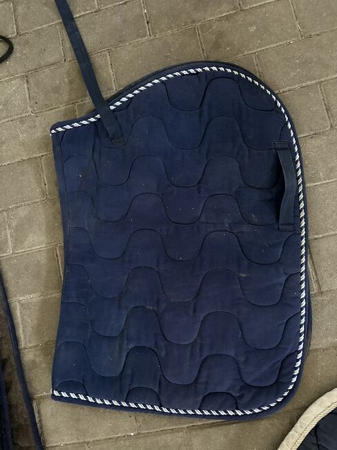 Decke und Schabracken, Laura Kim Gergeleit, Horse Blankets, Sheets & Coolers, Rellingen, Image 4