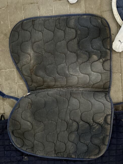Decke und Schabracken, Laura Kim Gergeleit, Horse Blankets, Sheets & Coolers, Rellingen, Image 5