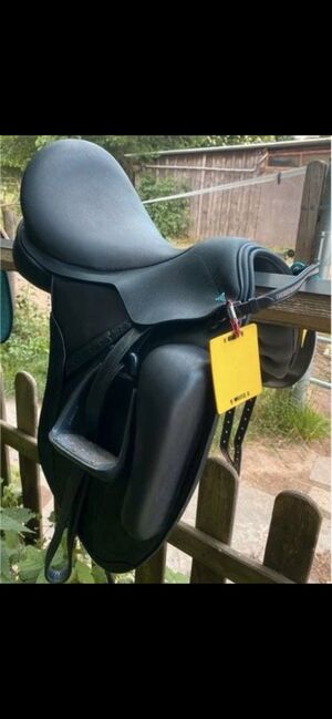 Bliss of London Dressursattel 17,5 Sportiva Mono, Bliss of London Sportiva Mono, Katharina, Dressage Saddle, Zülpich , Image 2