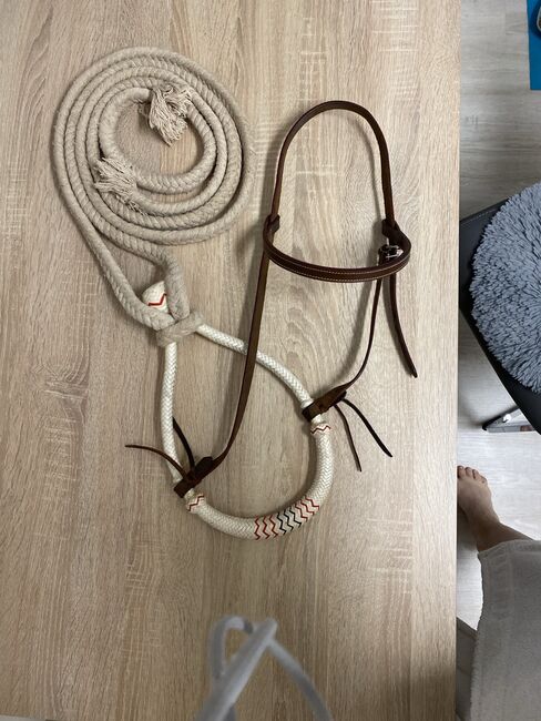 Bosal und Mecate, Antje , Ogłowia bezwędzidłowe, Peine 